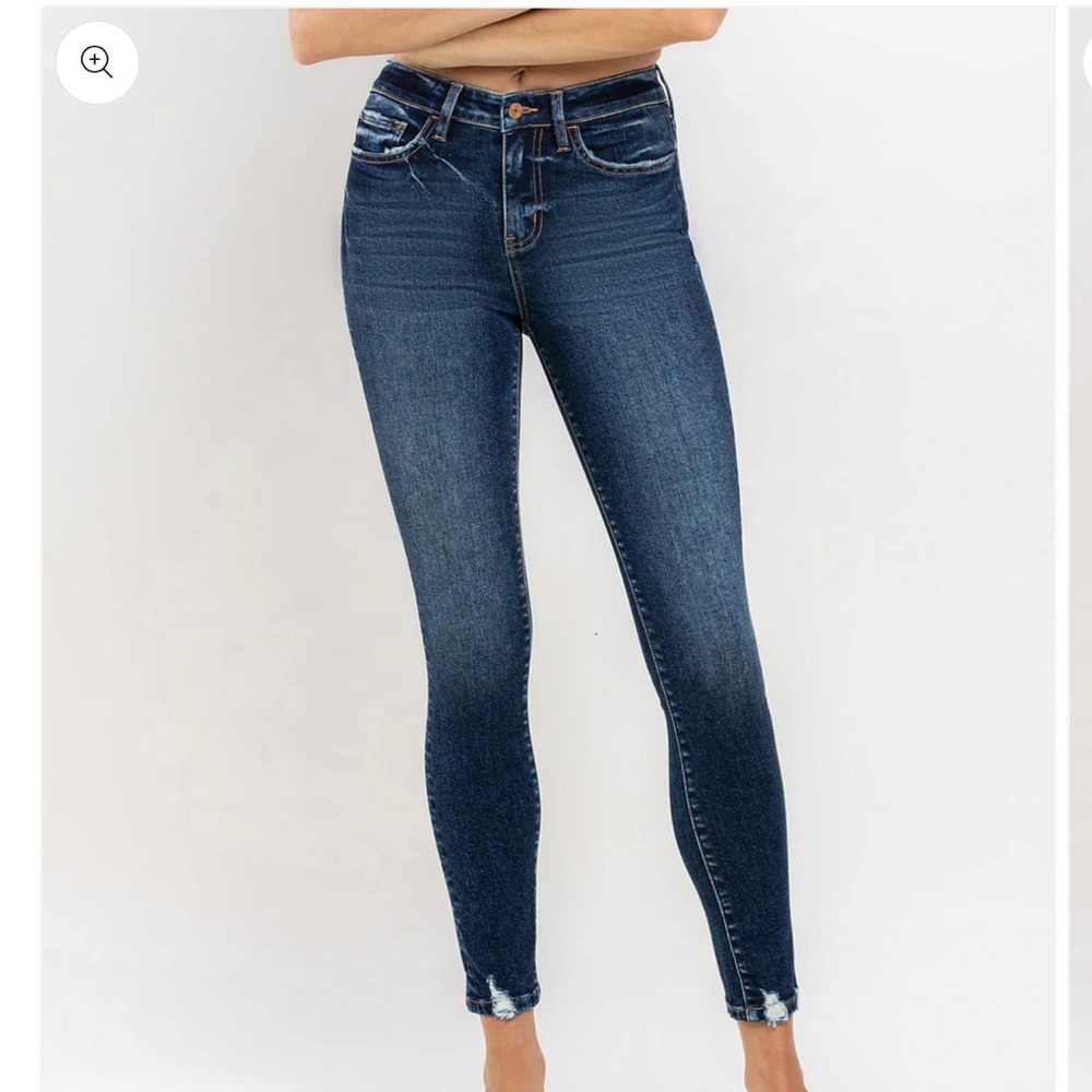 VERVET High Rise Skinny Jeans - NWT - Size 28